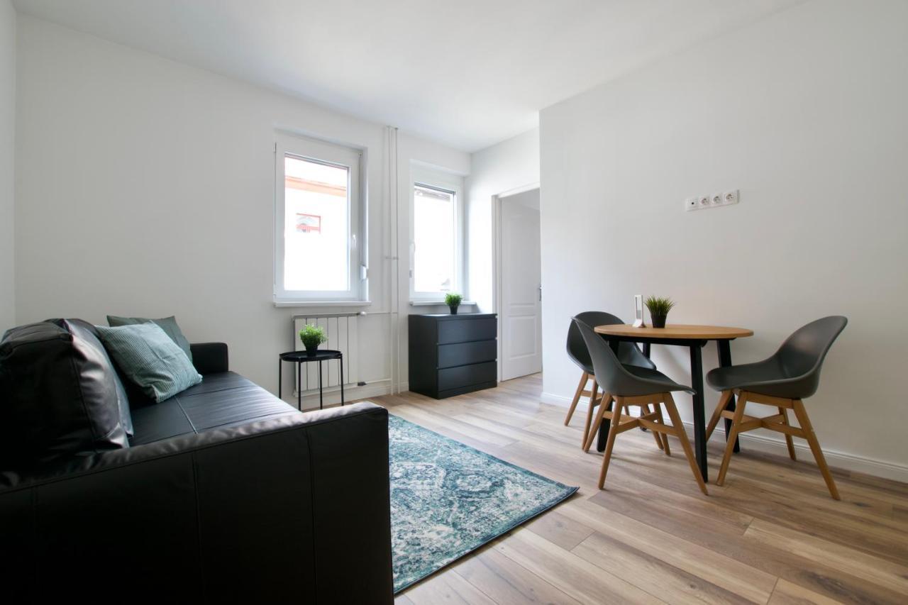 Standard Apartment By Hi5 - Dessewffy 37 Suites Budapeszt Zewnętrze zdjęcie